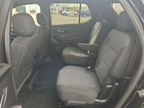 Used 2023 Chevrolet Traverse LT w/ LPO, Floor Liner Package image 23