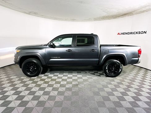 Used 2021 Toyota Tacoma SR5 image 6