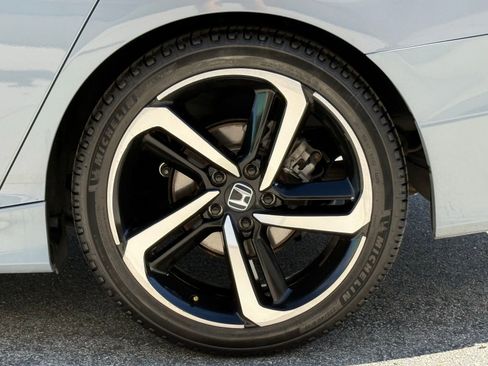 Used 2022 Honda Accord Sport image 18