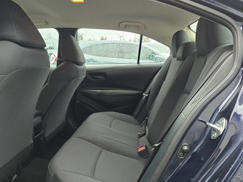 Used 2022 Toyota Corolla LE image 20