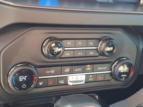 Certified 2025 Ford Bronco Badlands AWD/4WD image 20