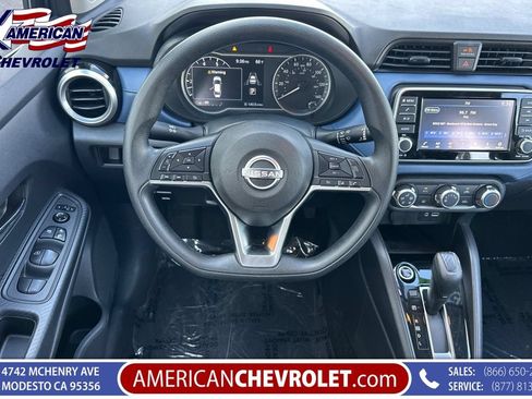 Used 2025 Nissan Versa SV FWD image 17