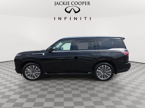 Certified 2026 INFINITI QX80 Luxe w/ Cargo Package AWD/4WD image 8