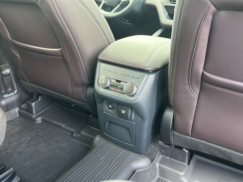 New 2026 Ford Explorer Platinum RWD image 21