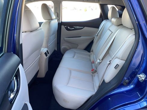 Used 2022 Nissan Rogue Sport SL image 10