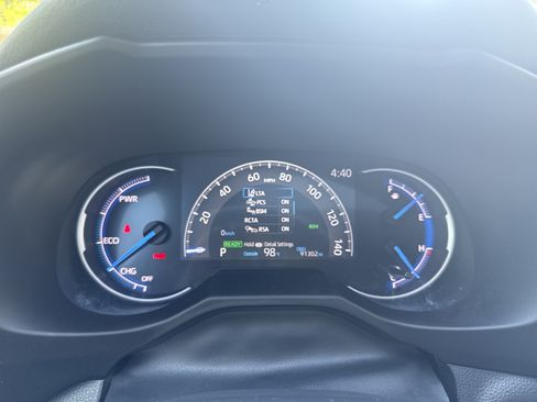 Used 2020 Toyota RAV4 XSE w/ Protection Package AWD/4WD image 21