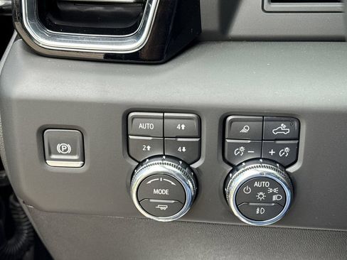 Certified 2026 GMC Sierra 2500 Denali AWD/4WD image 21