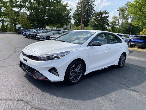 Used 2023 Kia Forte GT-Line w/ GT-Line Premium Package FWD image 1