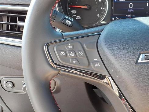 Used 2023 Chevrolet Equinox RS image 15