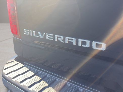 Used 2024 Chevrolet Silverado 2500 LT w/ All Star Edition AWD/4WD image 46