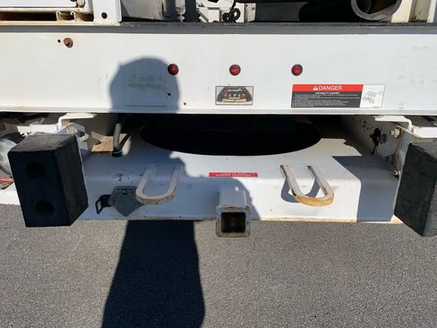 Used 2016 Ford F550 XL 165 W.B. 2D image 67