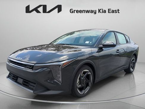 Certified 2025 Kia K4 EX FWD image 8