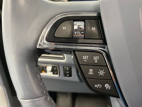 Certified 2022 Lincoln Navigator Black Label image 20