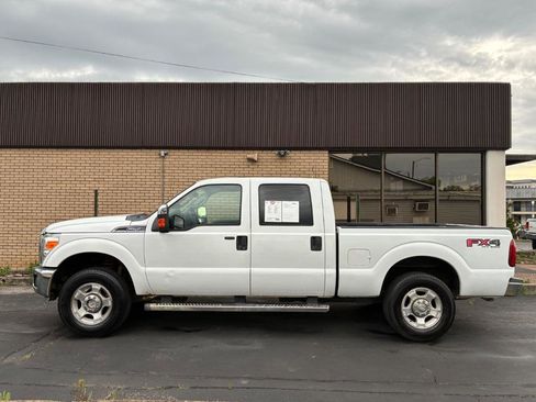 Used 2011 Ford F250 XLT w/ XLT Appearance Pkg AWD/4WD image 3