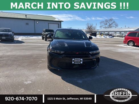 Used 2024 Dodge Hornet R/T Plus w/ R/T Blacktop Package image 5