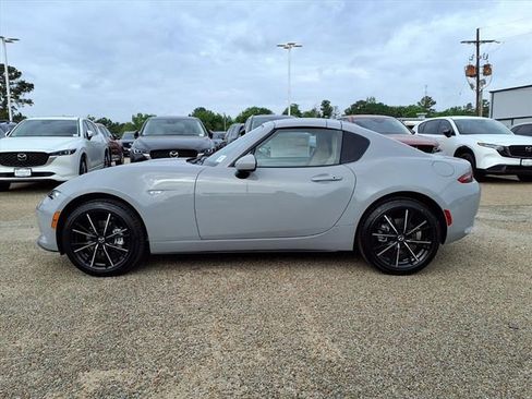New 2026 MAZDA MX-5 Miata RF Grand Touring RWD image 8