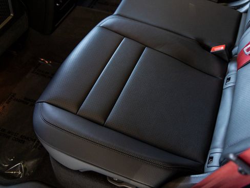 New 2025 Porsche Cayenne S image 37