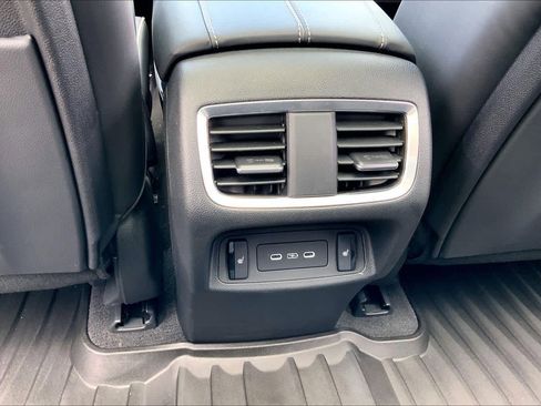 Used 2025 Acura RDX SH-AWD w/ Advance Package image 54