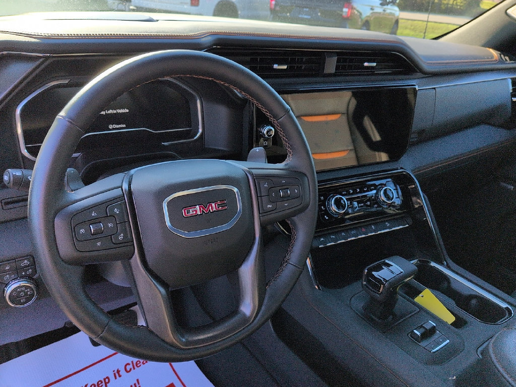 Used 2025 GMC Sierra 1500 AT4 AWD/4WD image 9