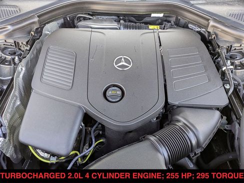 Certified 2025 Mercedes-Benz GLC 300 4MATIC image 11
