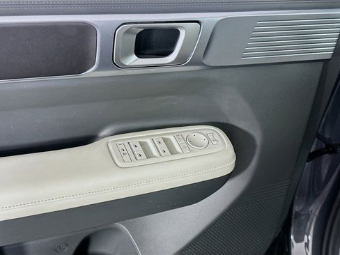 Used 2025 Hyundai Santa Fe SEL image 15