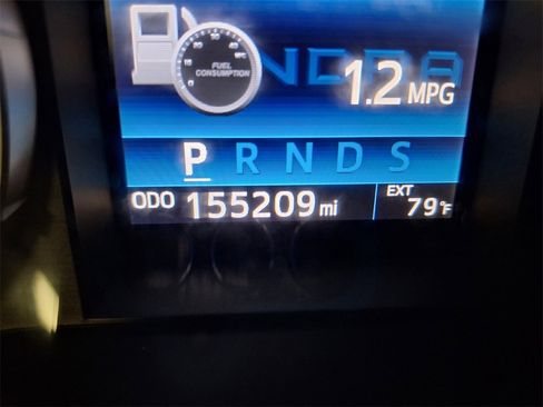 Used 2017 Toyota Tundra SR5 image 16