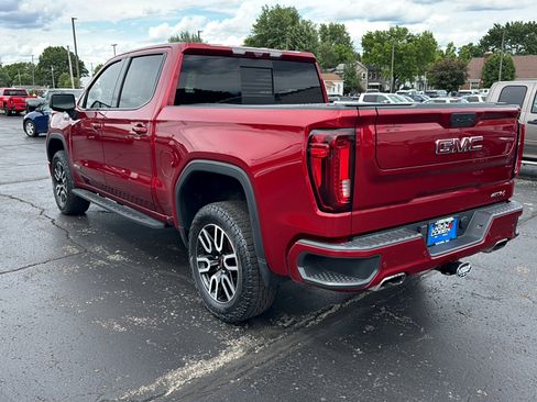 Used 2021 GMC Sierra 1500 AT4 w/ AT4 Premium Package AWD/4WD image 5