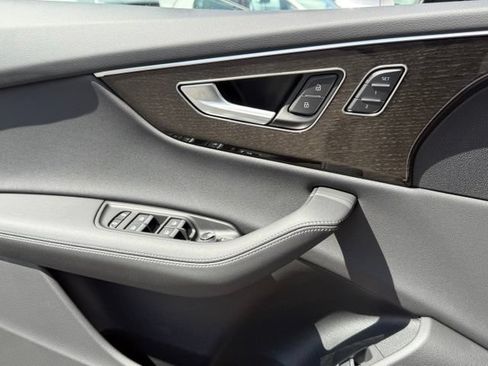New 2026 Audi Q8 Premium Plus AWD/4WD image 22