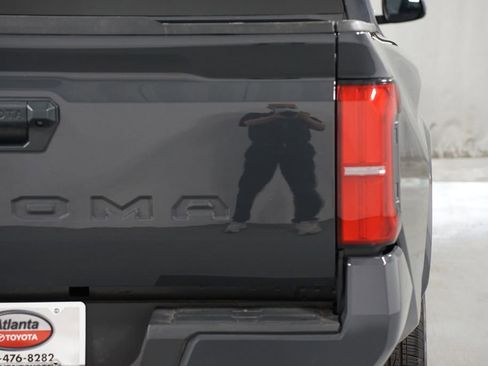 Certified 2024 Toyota Tacoma SR5 image 10