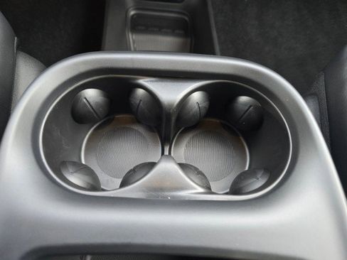 New 2026 Chrysler Voyager LX image 32