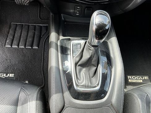 Used 2017 Nissan Rogue Sport SL image 20