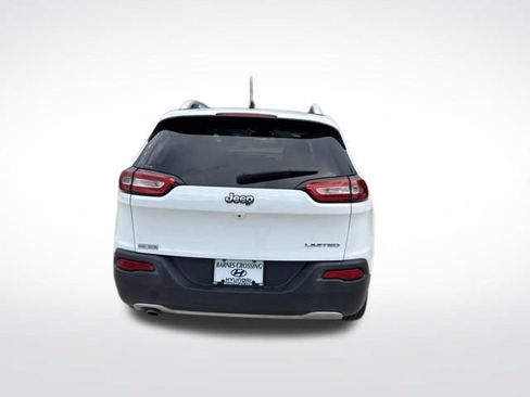Used 2016 Jeep Cherokee Limited FWD image 4