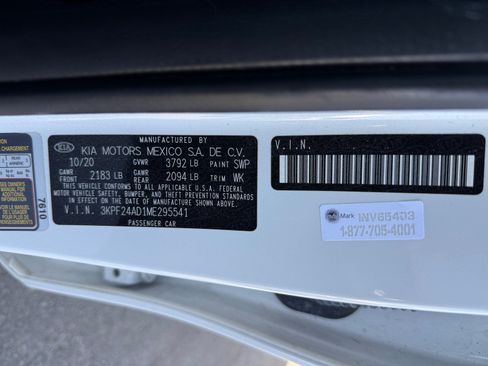 Used 2021 Kia Forte LXS FWD image 24