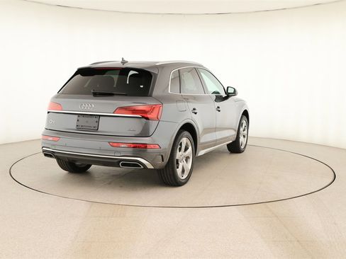 Certified 2022 Audi Q5 2.0T Premium Plus w/ Premium Plus Package image 6