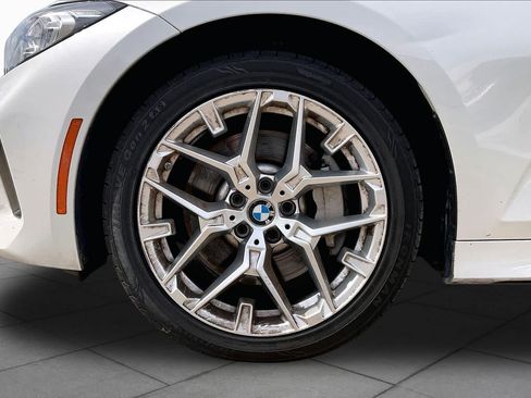 Used 2025 BMW 330i Sedan RWD image 9