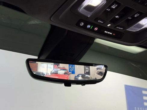 Used 2019 GMC Sierra 1500 Denali w/ Denali Ultimate Package image 22