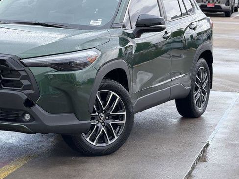 Certified 2026 Toyota Corolla Cross XLE FWD image 3