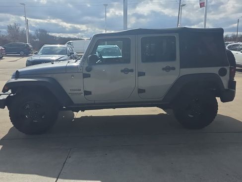Used 2017 Jeep Wrangler Unlimited Sport w/ Quick Order Package 24S image 5