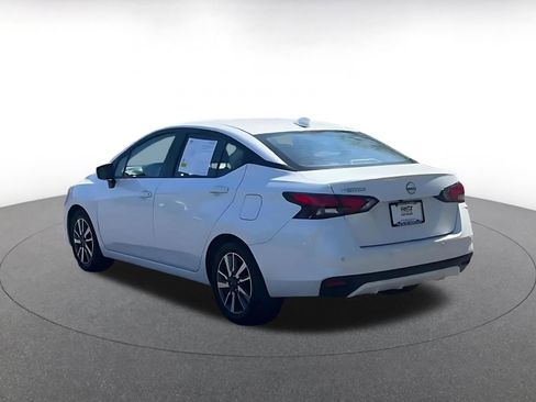 Used 2025 Nissan Versa SV image 11