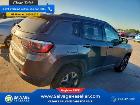 Used 2018 Jeep Compass Trailhawk AWD/4WD image 4