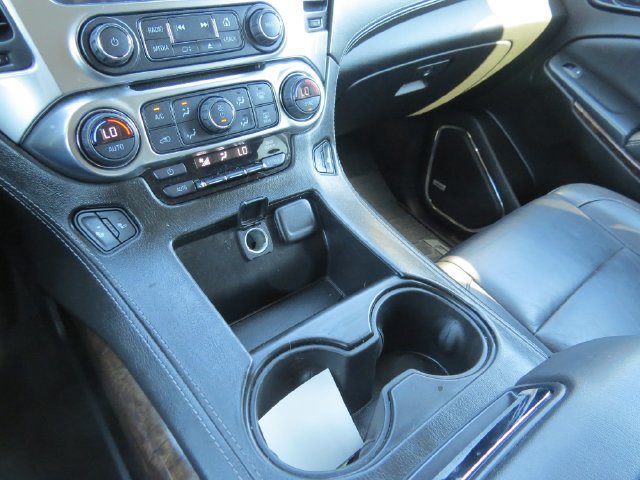 Used 2020 Chevrolet Tahoe LT w/ Off-Road Package AWD/4WD image 23