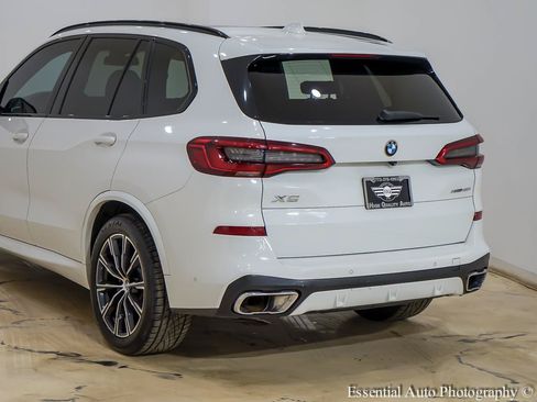 Used 2019 BMW X5 xDrive40i w/ M Sport Package AWD/4WD image 9