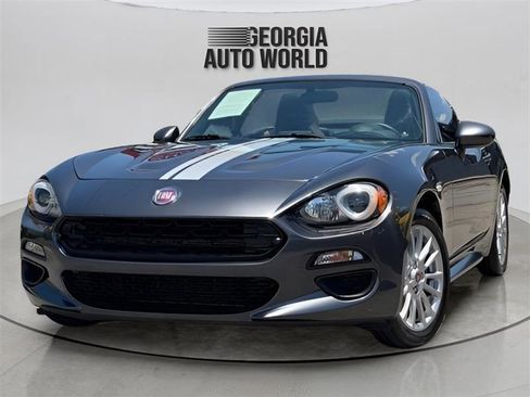 Used 2017 FIAT 124 Spider Classica RWD image 1