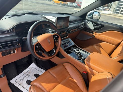 Used 2021 Lincoln Aviator Black Label w/ Dynamic Handling Package image 10
