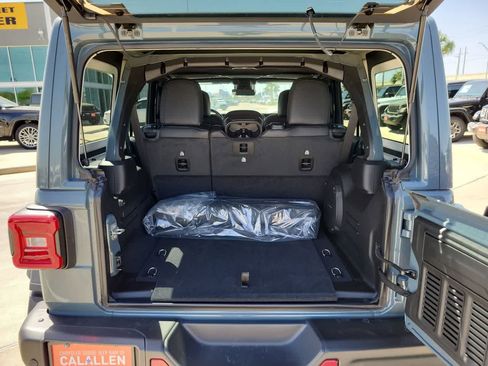 New 2026 Jeep Wrangler Unlimited Rubicon 392 AWD/4WD image 27