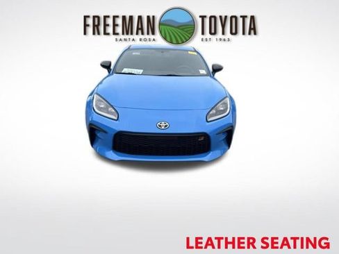 Used 2024 Toyota GR86 Premium w/ Performance Package RWD image 3