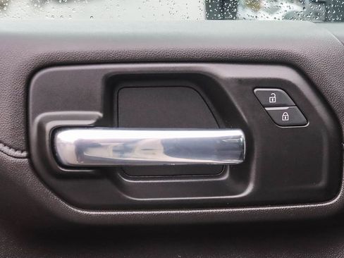 Used 2023 Chevrolet Silverado 2500 LT w/ Convenience Package image 46