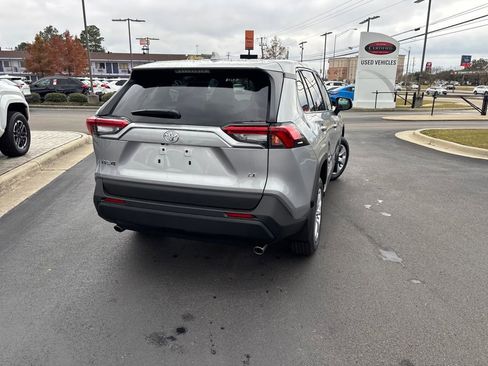 New 2025 Toyota RAV4 LE image 5