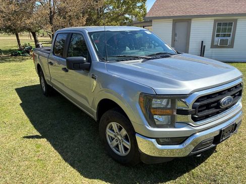 Used 2023 Ford F150 XLT w/ Trailer Tow Package image 6