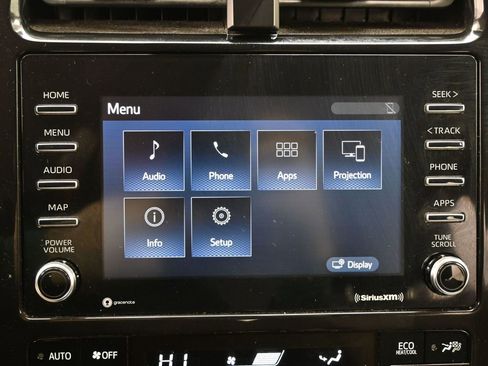 Used 2022 Toyota Prius LE image 23